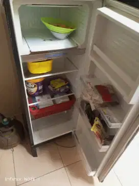 Kulkas aqios 1 pintu