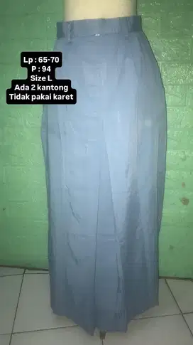 Rok Seragam SMA