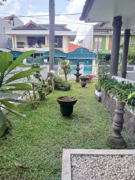 Sewa kontrak Rumah Asri Furnish Turangga  Lengkong Buah Batu