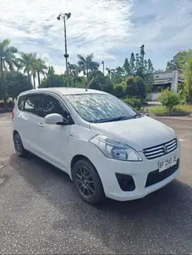 Suzuki Ertiga GX 2014 (80000KM/1400cc)