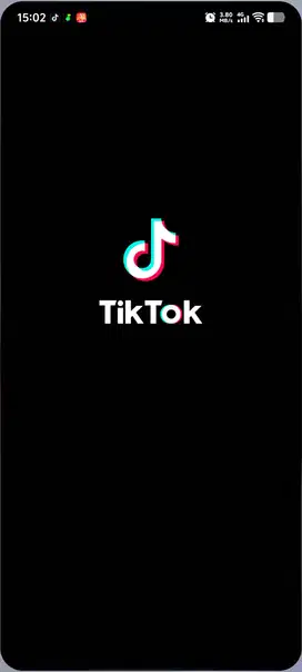 Merekrut 2 orang staf editing video Tik Tok