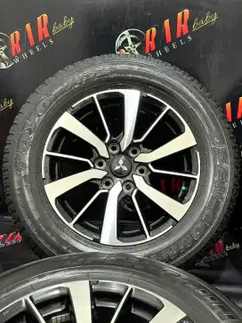 OEM PAJERO SPORT DAKAR RING 18 + BAN