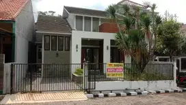Rumah Disewakan: Tembalang Residence Semarang