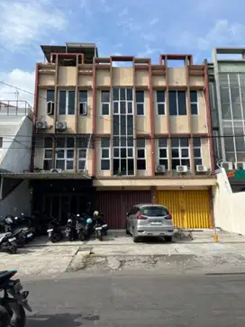 Disewakan Ruko Dekat Kampus UKP (Petra) Kutisari