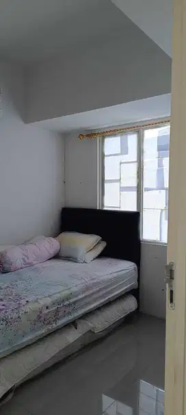 JUAL APARTMENT TANGLIN 2 BEDROOM SEMI FURNISH MURAH