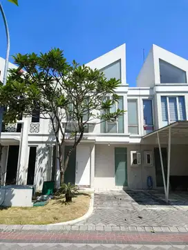 Rumah murah 2 Lantai Grand pakuwon Tandes dekat margomulyo