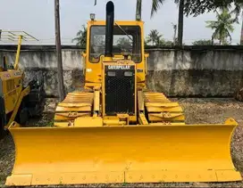 Dijual Bulldozer Caterpillar model D3C-3