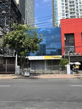 Disewakan Ruko Sangat Strategis Dekat Jalan Pemuda