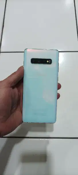 Samsung s10 plus 8/128 resmi