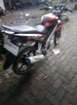 Bismillah,di jual Yamaha Vixion.Tahun 2008