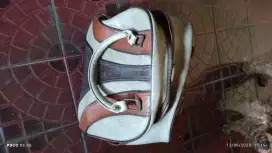 Tas Bowling, single ball