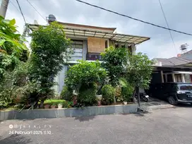 RUMAH MODERN DI SURYALAYA Bandung Dengan Keamanan 24 Jam