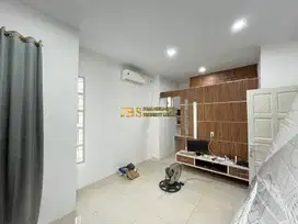 Jual Cepat! Villa Siap Huni Komplek Grand Legian Jalan Kapten Muslim
