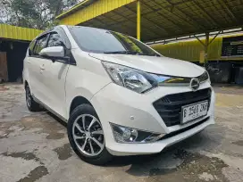(Low km 70rb) Sigra R Deluxe Matic 2017
