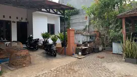 Rumah tua Kuldesak hitung tanah di green BSD cibogo tangerang banten