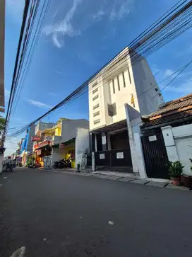 Dijual Kost 10Kamar Di Kebayoran Baru Jakarta Selatan