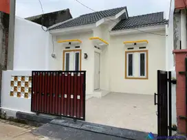 SIAPA CEPAT DIA DAPAT! RUMAH BAGUS, DAN MURAH DI GRAND RESINDENCE