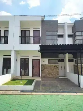 rumah baru siap huni dalam cluster di kalisari jakarta timur
