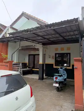 DIJUAL CEPAT RUMAH  2 KAMAR DEKAT TANAH LOT MD