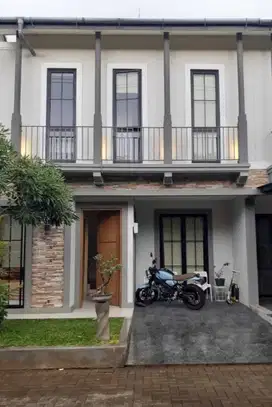 RUMAH CANTIK PERUM AMARYLIS ESTATE CIREUNDEU CIPUTAT TIMUR TANGSEL