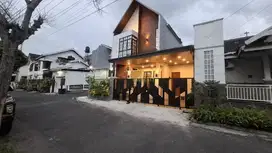 RUMAH DESIGN SCANDINAVIAN SIAP HUNI DEKAT PASAR CONDONG CATUR
