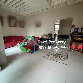 DIJUAL VILLA KOMP CEMARA ASRI JLN PEONY
