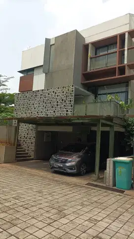 Rumah 2 Lantai di Bunga Mayang Pesanggrahan, 8 Menit ke Tol Veteran