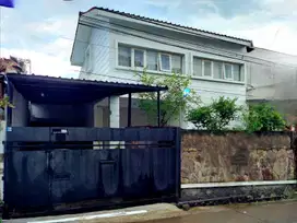 Rumah Nyaman di Jl. Terusan Sersan Bajuri