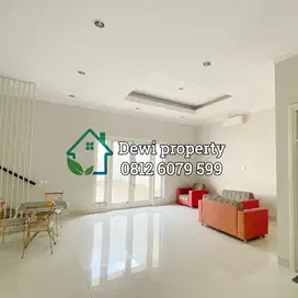 JUAL VILLA CITRALAND GAMA CITY CLUSTER GRENADINES