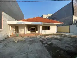 Rumah Strategis Kupang Indah cocok untuk Kos, Kafe, Resto , Dll