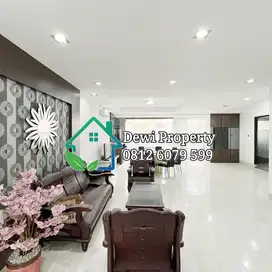 DIJUAL VILLA KOMP THE PALACE POLONIA