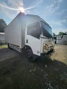 Truk Box Isuzu NMR81 CDD Longbox