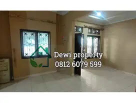 DIJUAL VILLA KOMP CEMARA ASRI JLN DURIAN