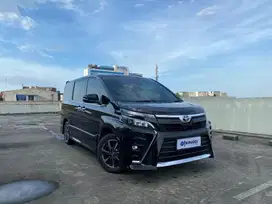 [OLXMOBBI] DP Rendah Toyota Voxy 2.0 Bensin-AT 2020 ERX