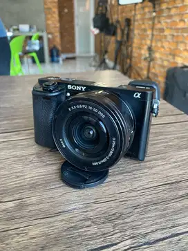 Sony A6000 KIT 16-50mm LCD No Vignet
