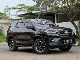 FORTUNER VRZ GR 2.4 At 2021 (Gallery)