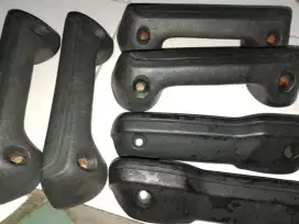 Pegangan pintu dalam original kijang kapsul lx
