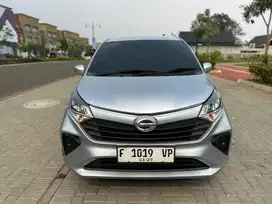 Daihatsu Sigra 1.0 M MT 2023 Silver