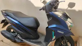 Yamaha Freego 125 Biru