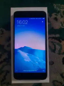 Redmi 5a 2/16 GB Bekas Pemakaian, Matraman Jakarta Timur.