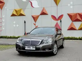 E250 CGI Elegance 2010 AT Km72rb Indium Grey Record CAR