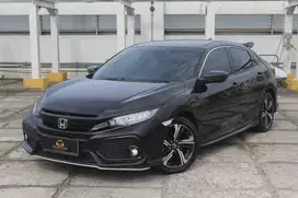 [KM55RB][DP25JT] HONDA CIVIC 1.5 TURBO HATCHBACK HB E CVT MATIC 2017