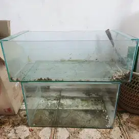 Jual aquarium bekas ikan dan kura kura