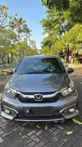 Honda Brio Satya  e cvt matic 2021 sangat bagus