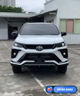 [Mobil Baru] New Fortuner 2.8 VRZ TSS GR Aero package 4x2 solar AT