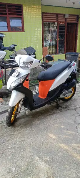 Honda spacy tahun 2011 karburator