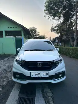 Mobilio RS matic automatic AT 2019 Putih