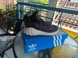 Sepatu Adidas Tubular Doom Original 100%