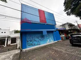 Ruang Usaha Lokasi Strategis Kawasan Ramai Cocok untuk Segala Usaha