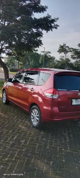 Ertiga gx 2012. 111 juta